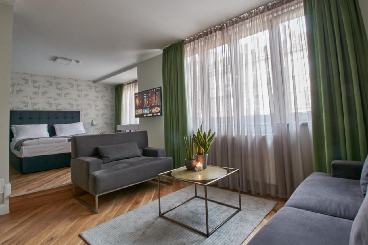 The Embassy Suites Sofia Ngoại thất bức ảnh