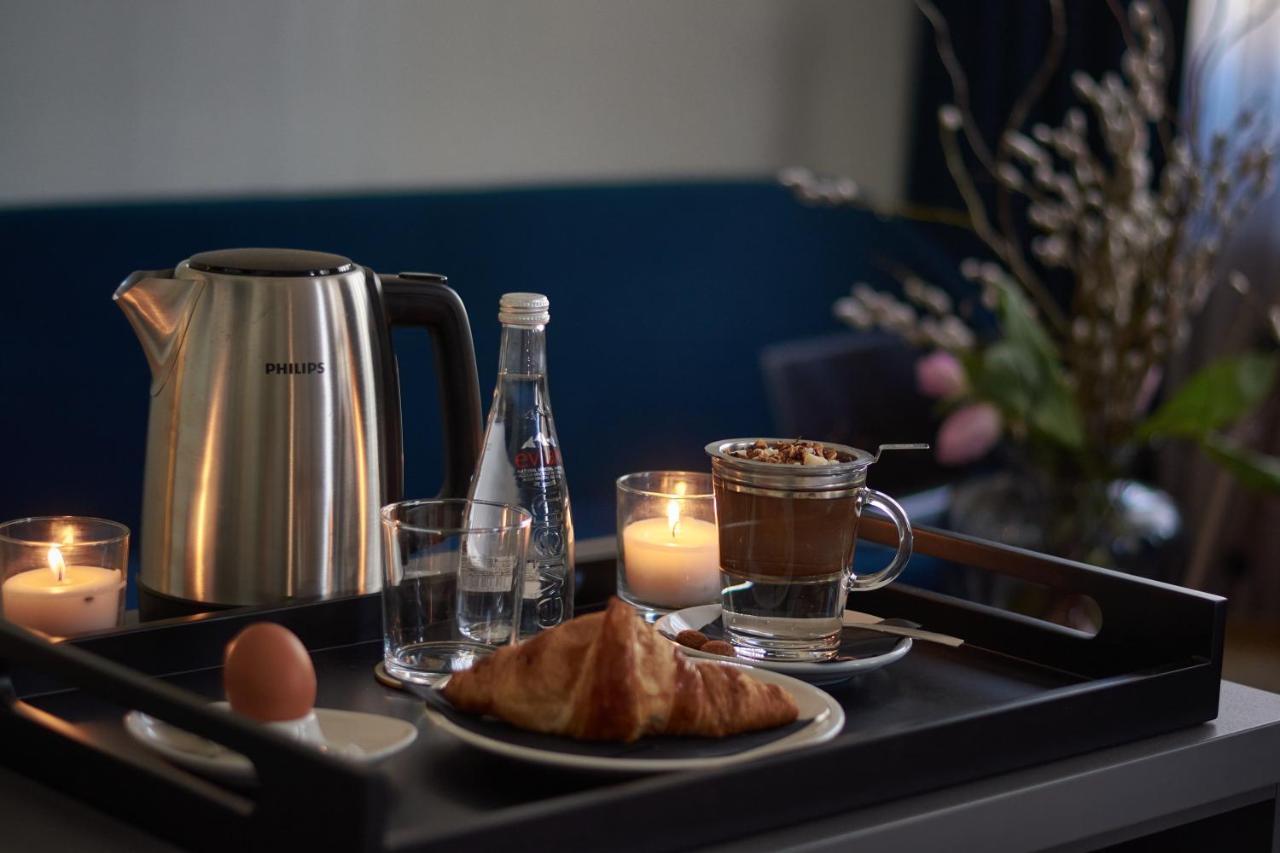 The Embassy Suites Sofia Ngoại thất bức ảnh