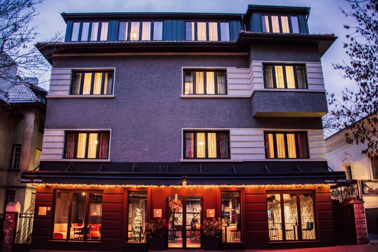 The Embassy Suites Sofia Ngoại thất bức ảnh
